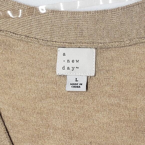 A New Day Tan Button-Front Cardigan Size L Classic Fall Layers - Picture 3 of 7